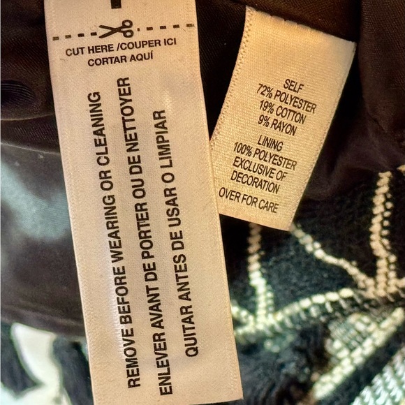 Southwest Pattern Tapestry Jacket With Tassel Trim from Relativity, 3X - Picture 4 of 5